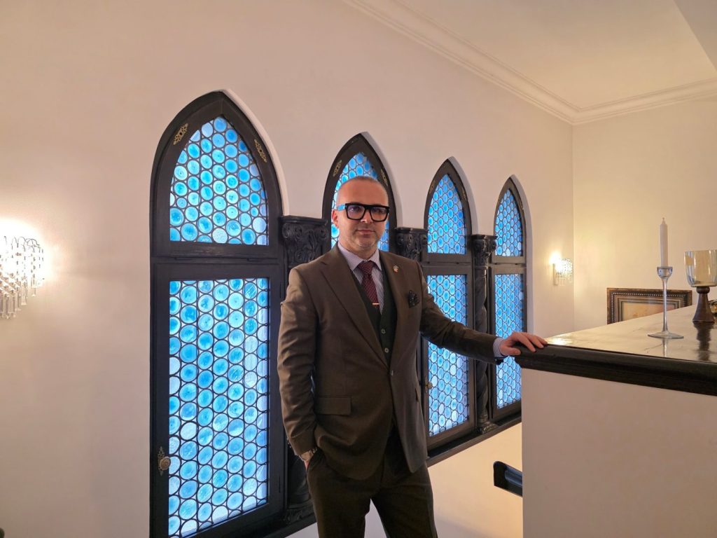 Eduard Petrescu explică de ce aplicația EkoGroup.ro este singura soluție completă pentru vânzări B2B fără apeluri la rece